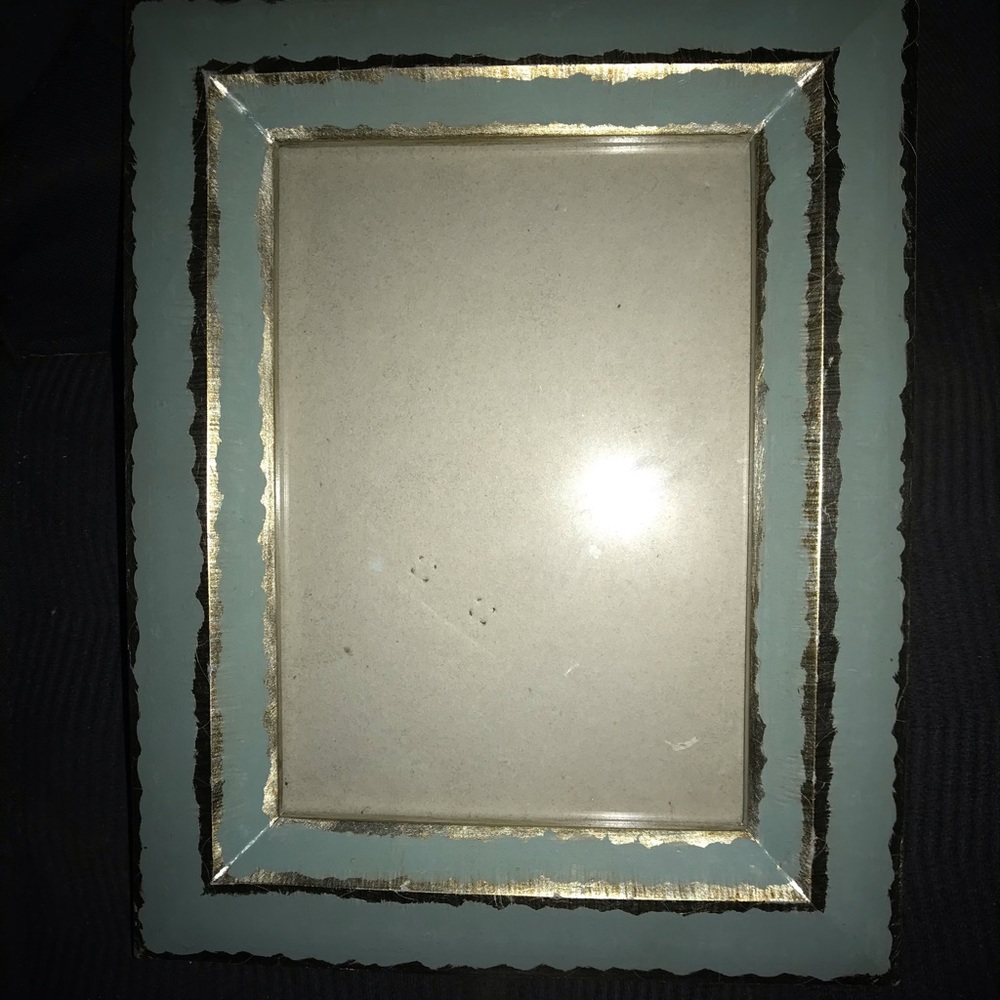 CHEAP!!! Aqua & gold Picture Frame 5”x7” ANTIQUE!
